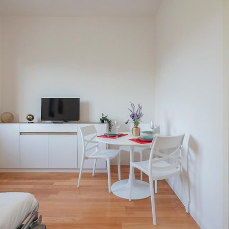 I Host Apartment - Gressoney 1 Милан Экстерьер фото